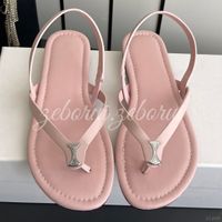 B3